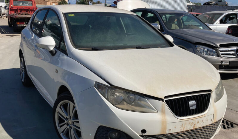 SEAT IBIZA 1.6 TDI lleno