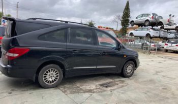 SSANGYONG RODIUS lleno