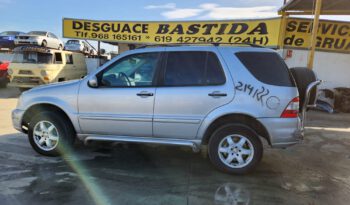 MERCEDES-BENZ ML400CDI lleno