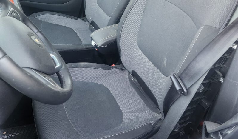 Renault Captur (H4B_408) 900CC 90cv lleno