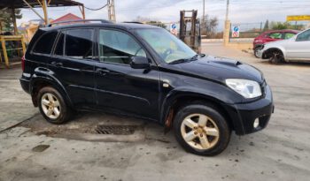 TOYOTA RAV4 2004 lleno